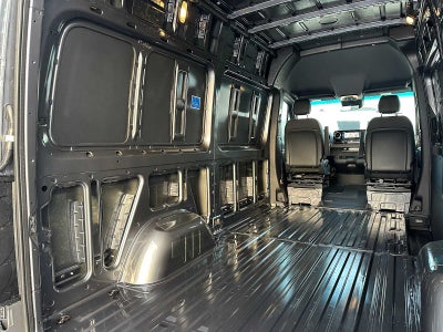 2026 Mercedes-Benz Sprinter 2500 Standard Roof I4 Diesel HO 144" AWD