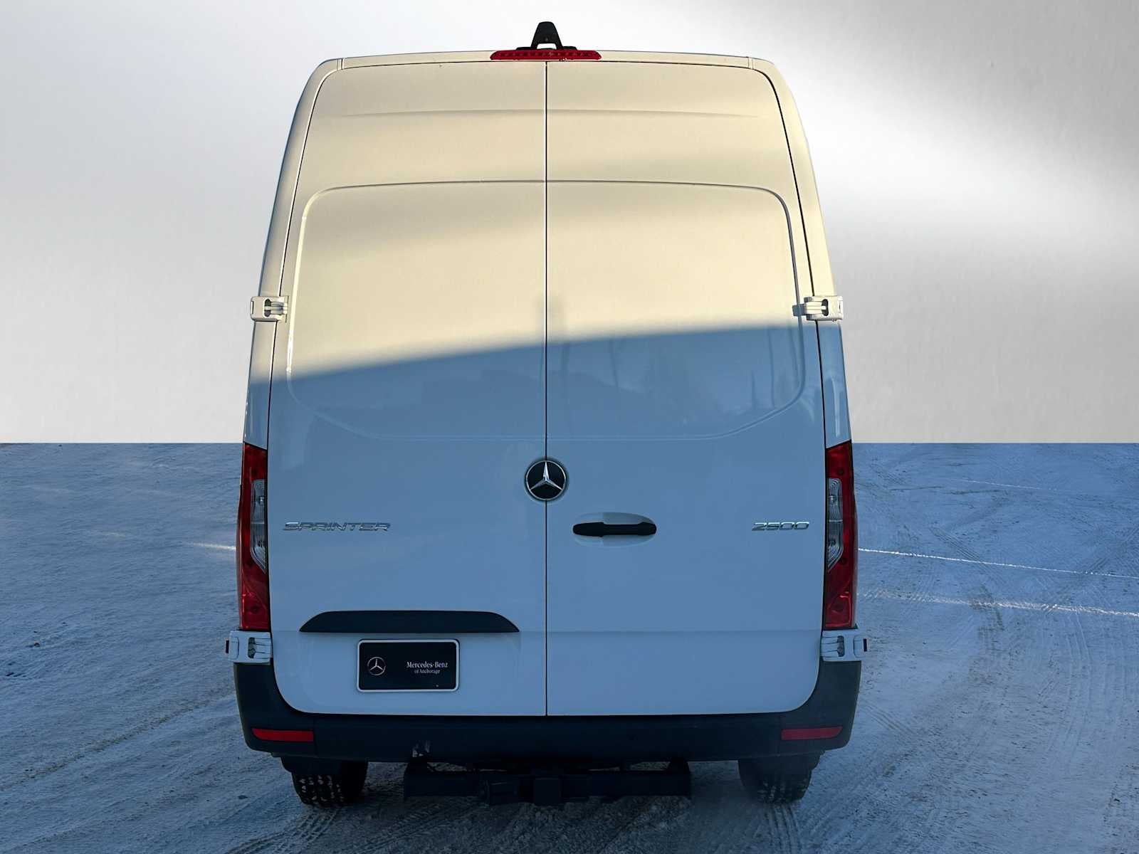 2024 Mercedes-Benz Sprinter 2500 High Roof I4 Diesel HO 170" RWD