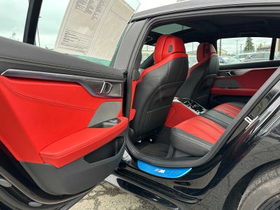 2025 BMW M850i xDrive M850i