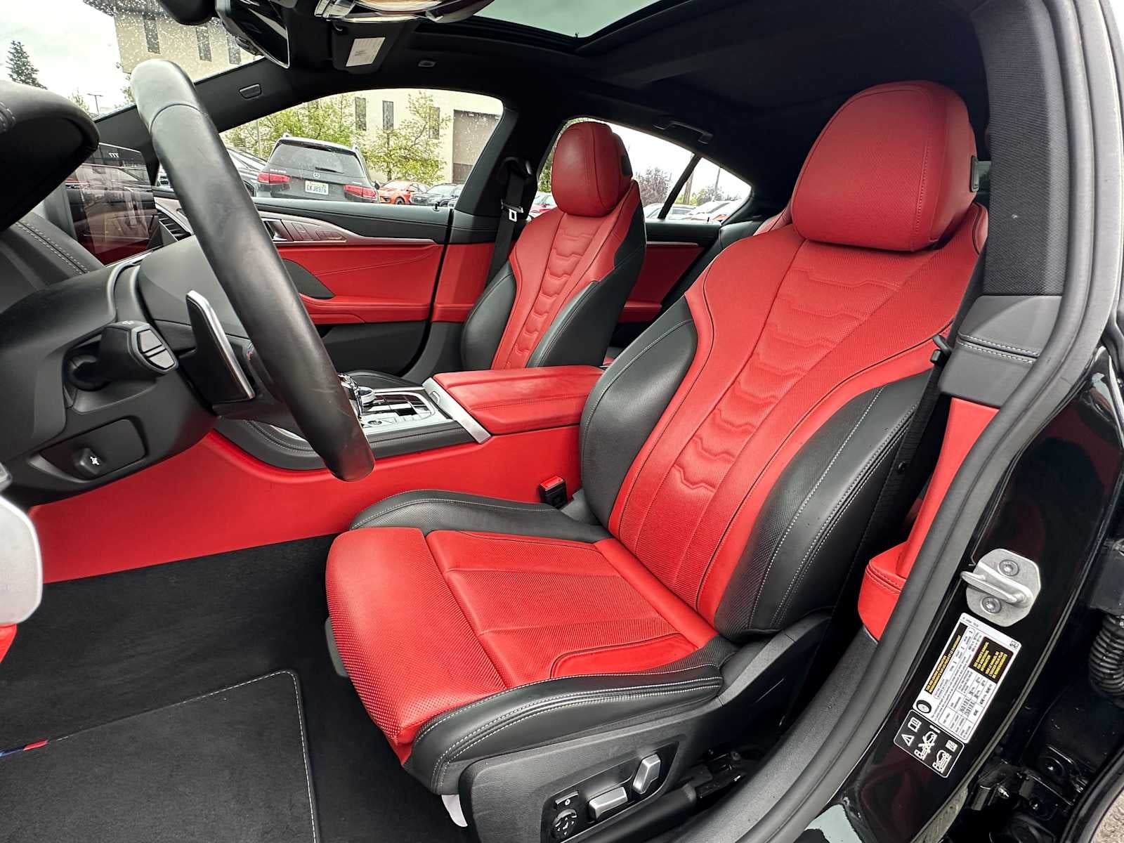 2025 BMW M850i xDrive M850i