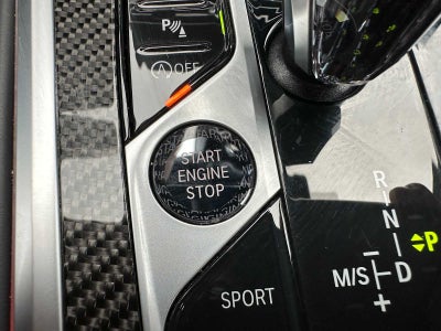 2025 BMW M850i xDrive M850i