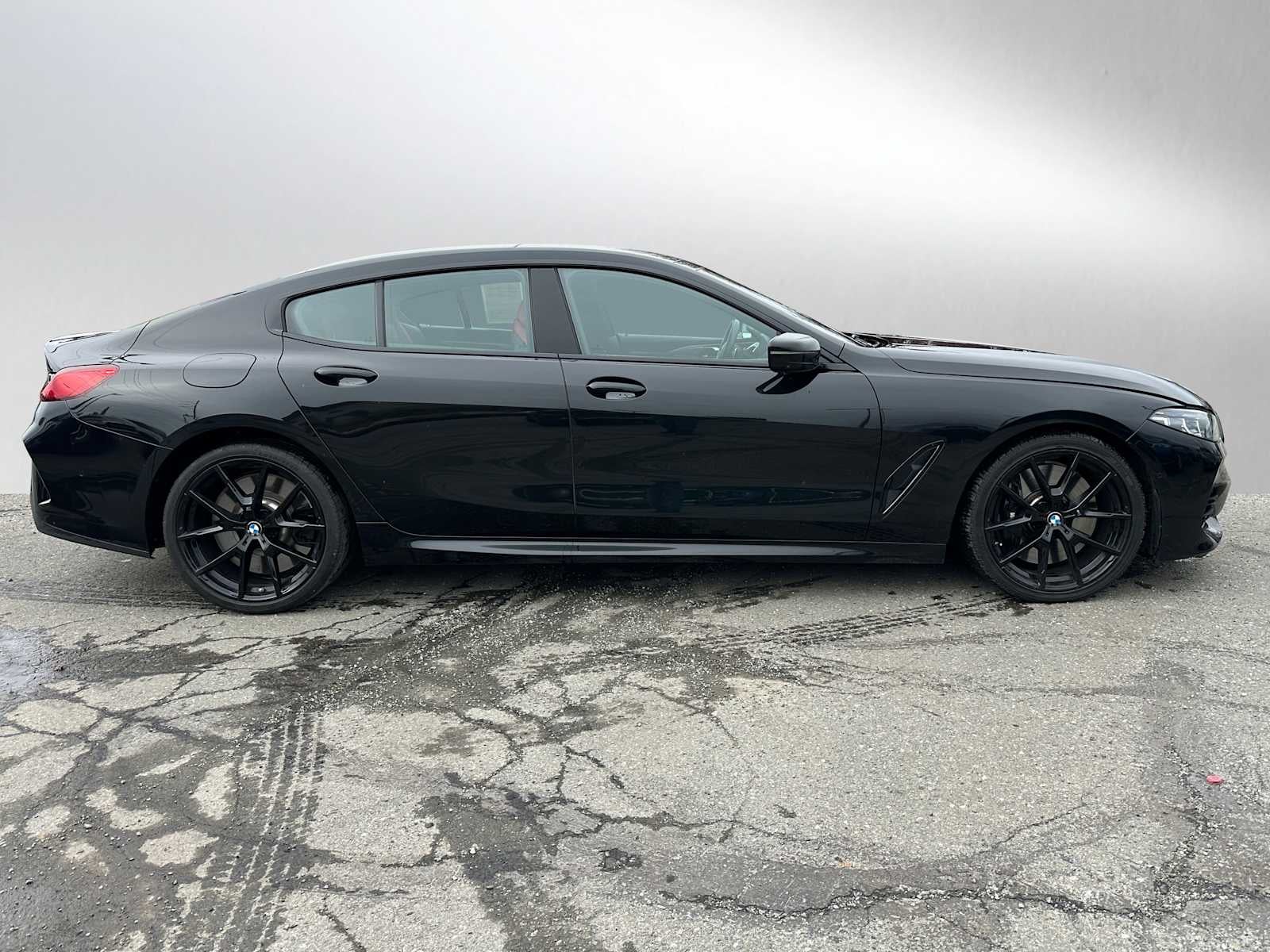 2025 BMW M850i xDrive M850i