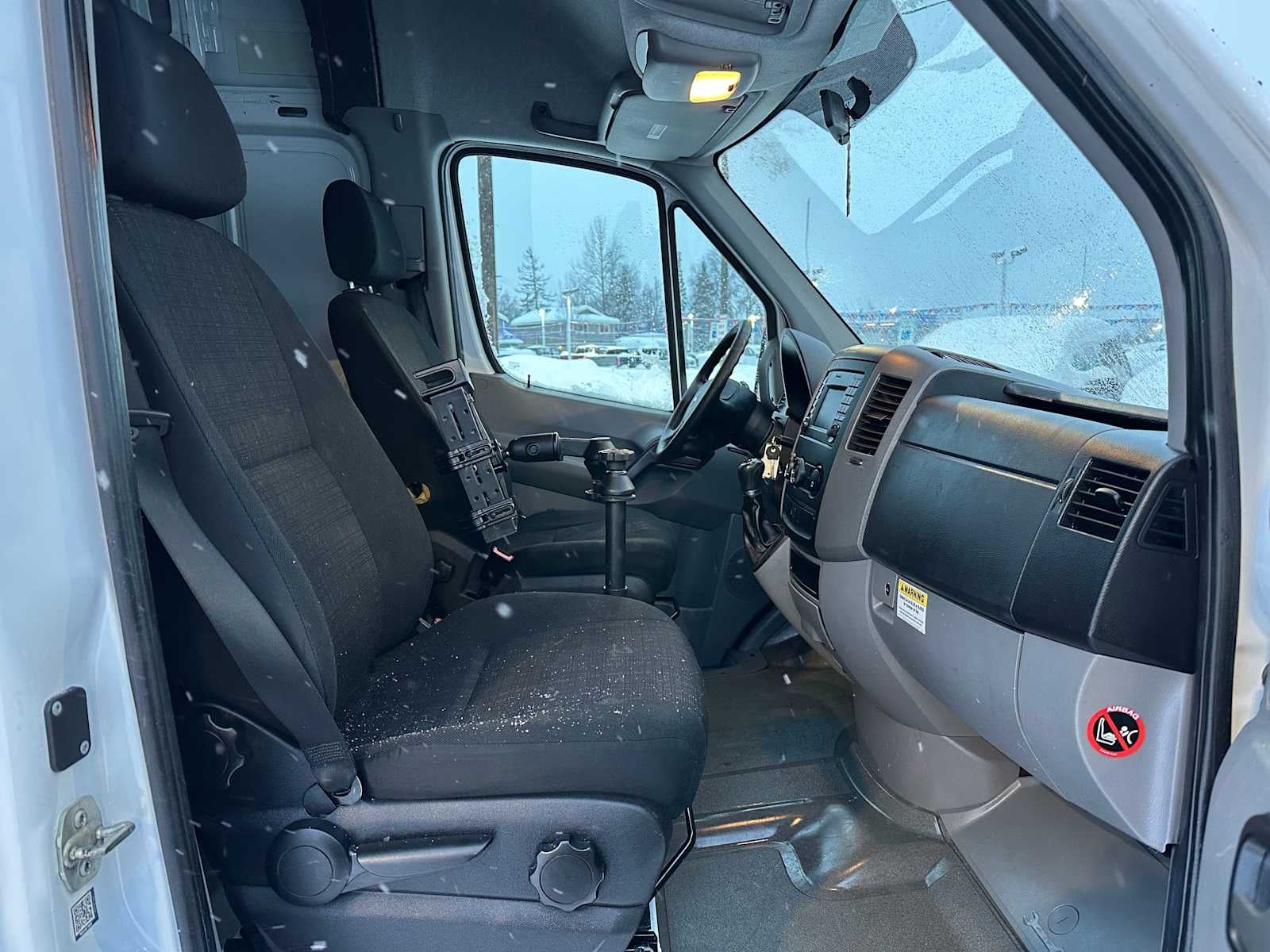 2015 Freightliner Sprinter 4WD 2500 144"