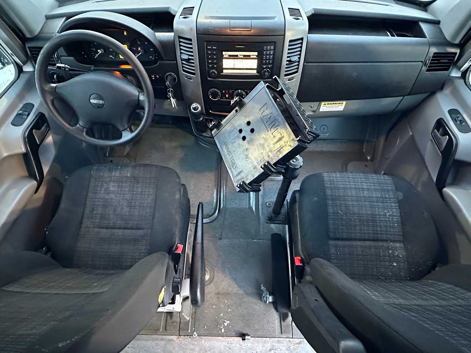 2015 Freightliner Sprinter 4WD 2500 144"