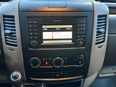 2015 Freightliner Sprinter 4WD 2500 144"