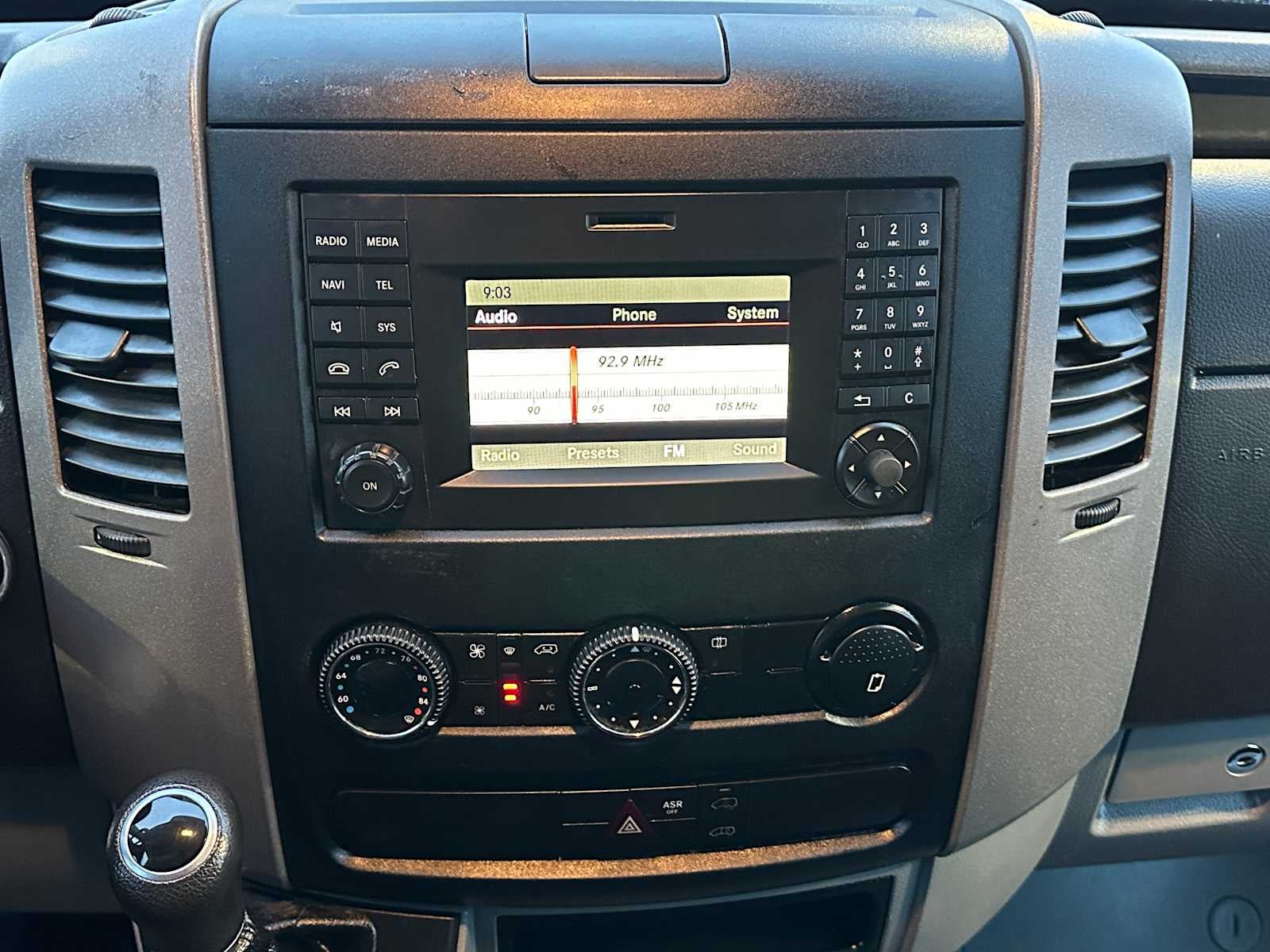 2015 Freightliner Sprinter 4WD 2500 144"