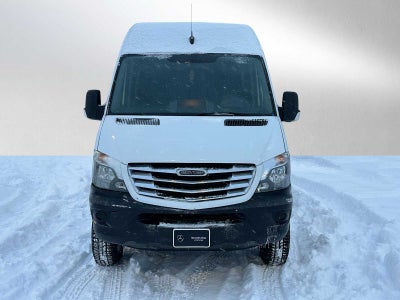 2015 Freightliner Sprinter 4WD 2500 144"