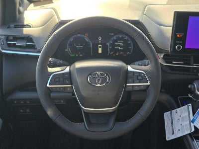 2026 Toyota Sienna Woodland Edition