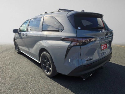 2026 Toyota Sienna Woodland Edition