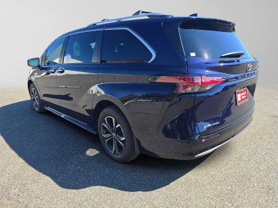 2026 Toyota Sienna Platinum