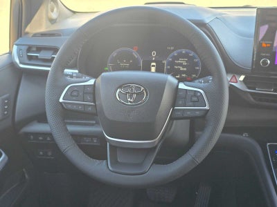 2026 Toyota Sienna Platinum