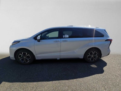 2026 Toyota Sienna Platinum