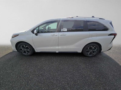2026 Toyota Sienna Platinum