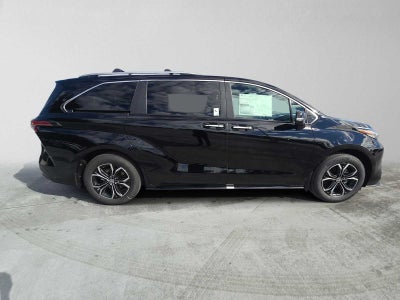 2026 Toyota Sienna Platinum