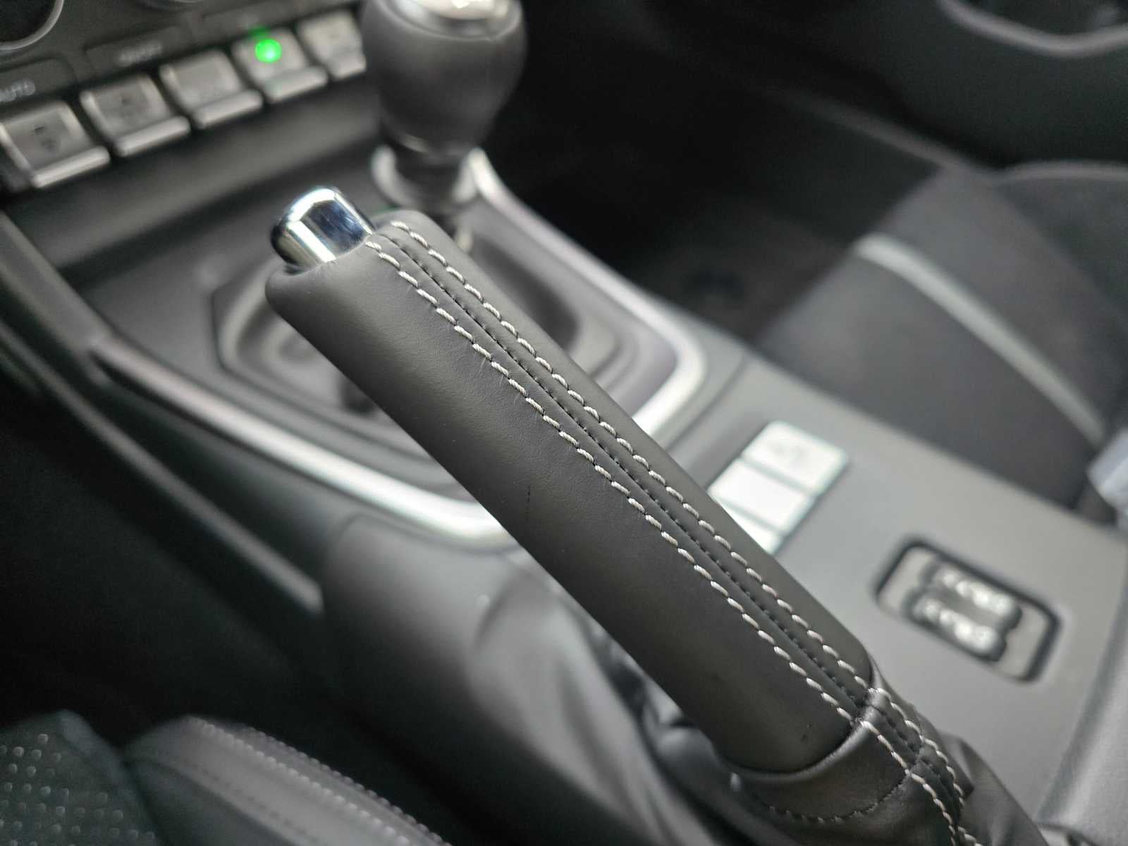 2026 Toyota GR86 Premium MT