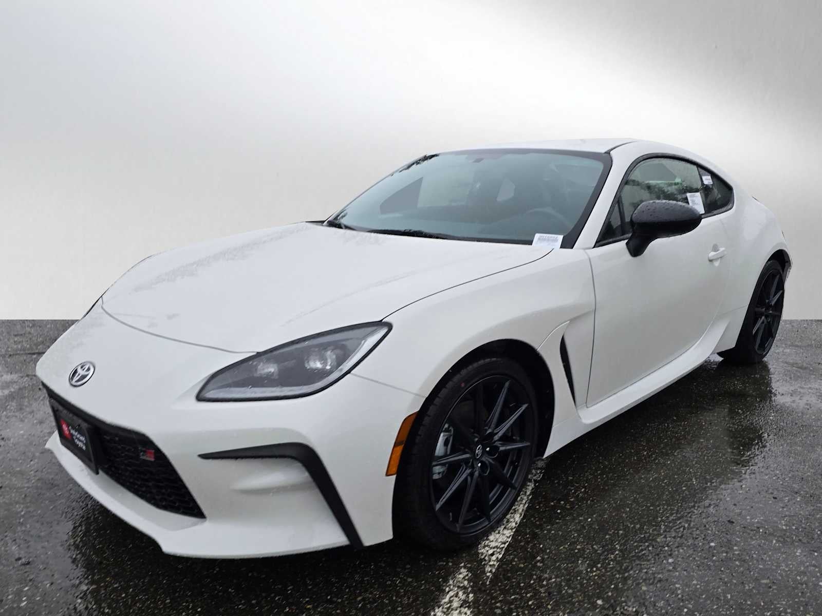 2026 Toyota GR86 Premium MT