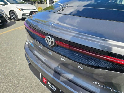 2025 Toyota Toyota Crown Platinum