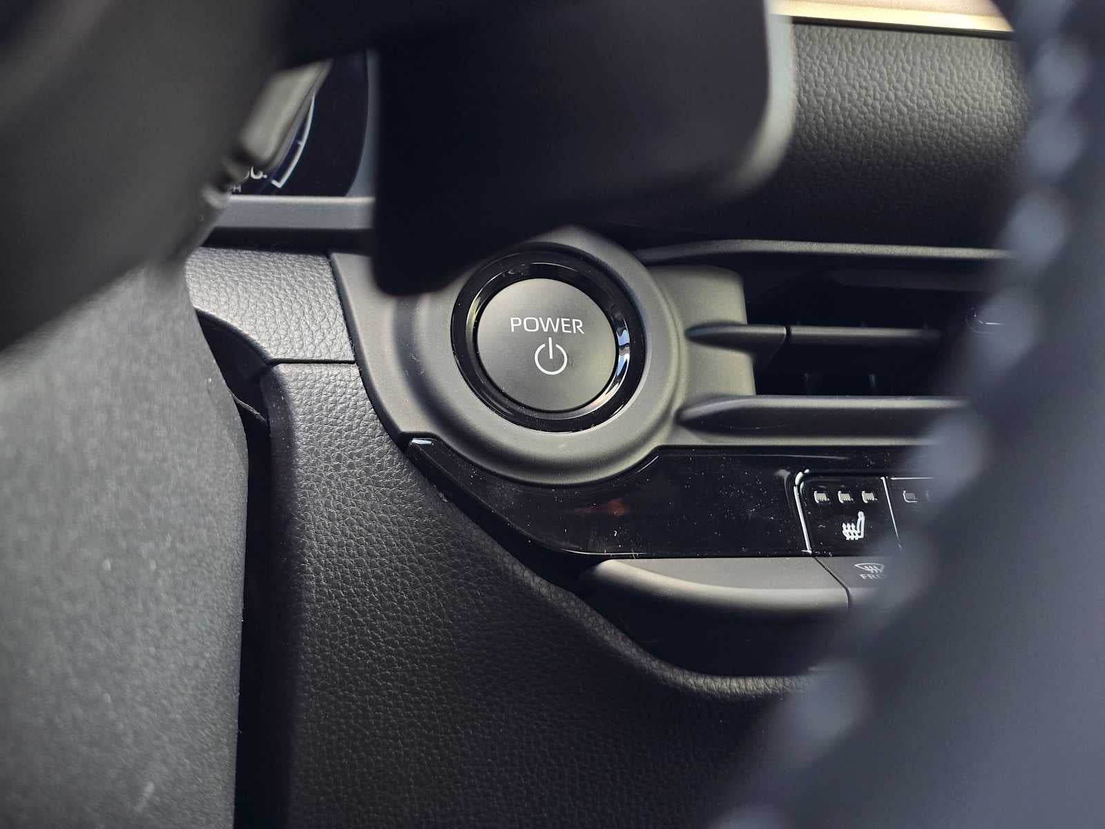 2025 Toyota Toyota Crown Platinum