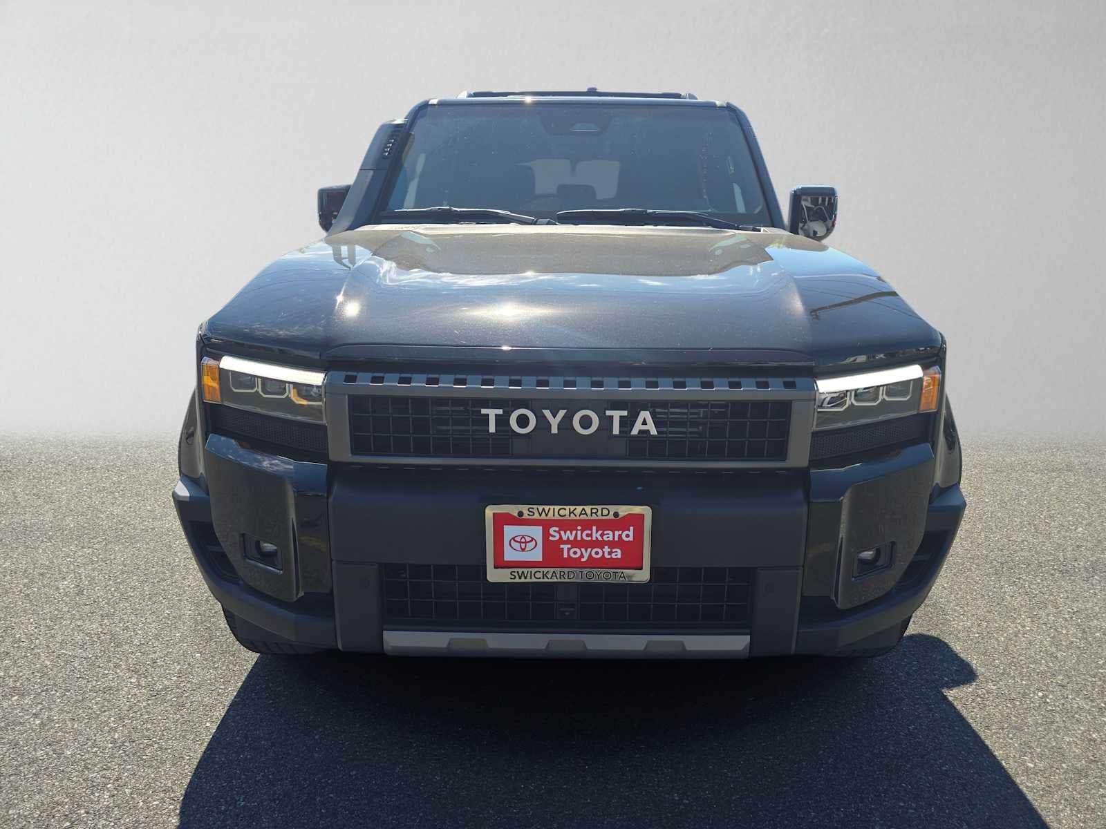 2027 Toyota Land Cruiser Base