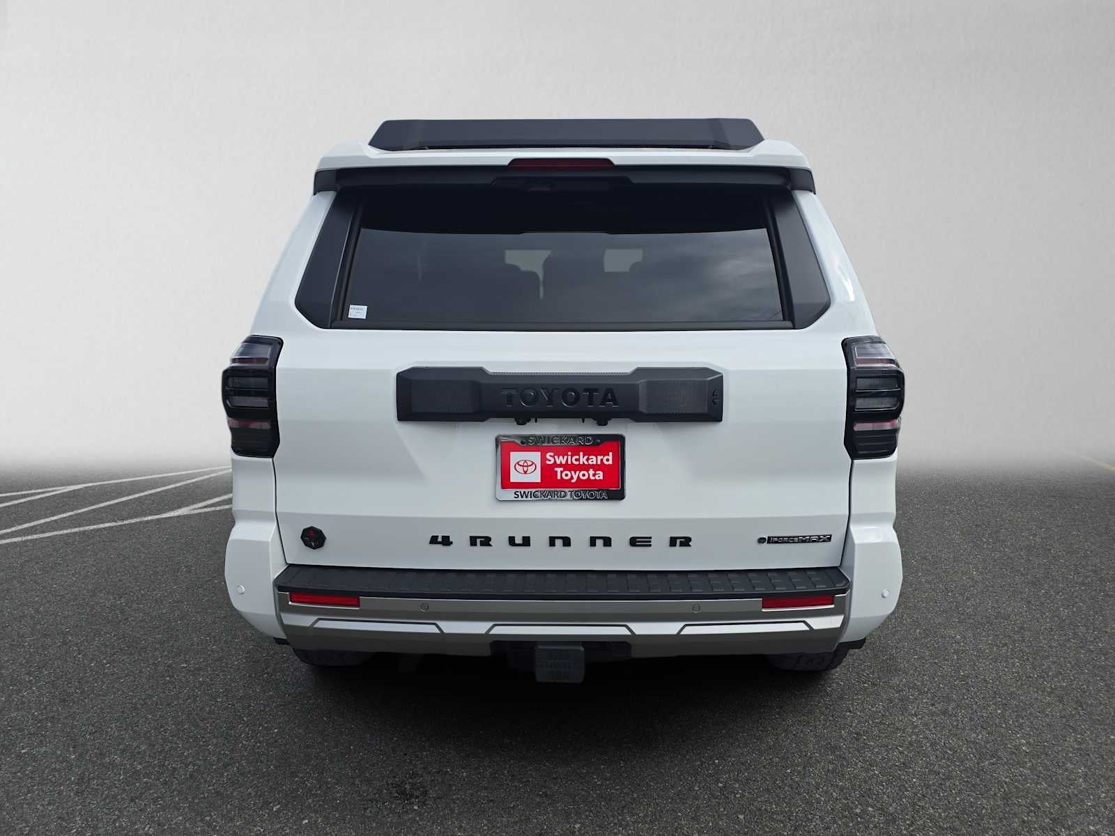 2026 Toyota 4Runner i-FORCE MAX 4Runner Trailhunter