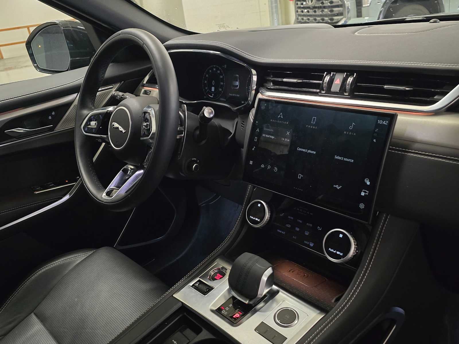 2026 Jaguar F-PACE R-Dynamic S