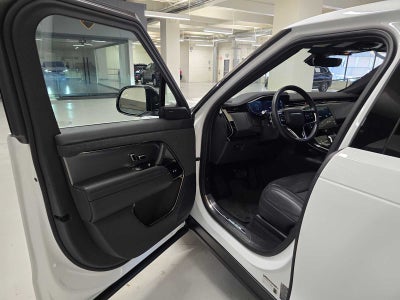 2025 Land Rover Range Rover Sport S