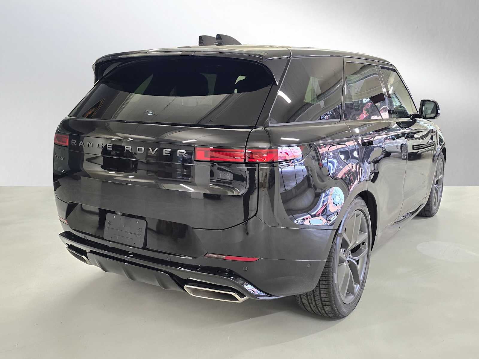 2026 Land Rover Range Rover Sport Dynamic SE
