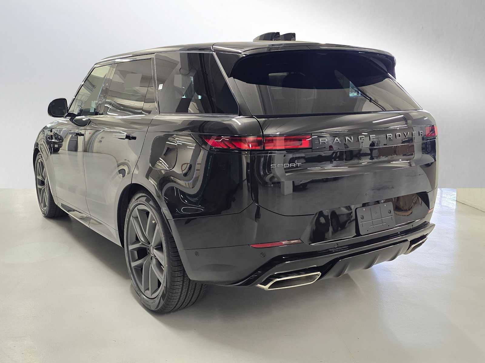 2026 Land Rover Range Rover Sport Dynamic SE