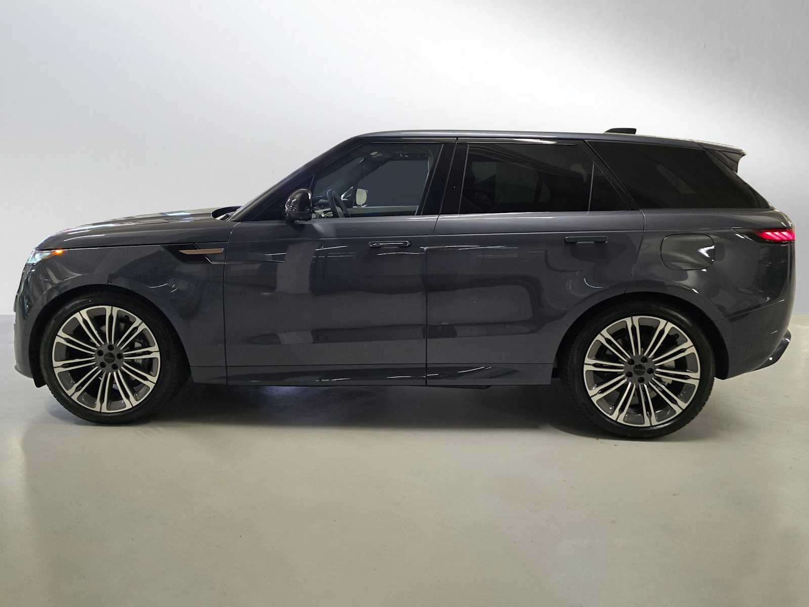 2026 Land Rover Range Rover Sport Dynamic SE