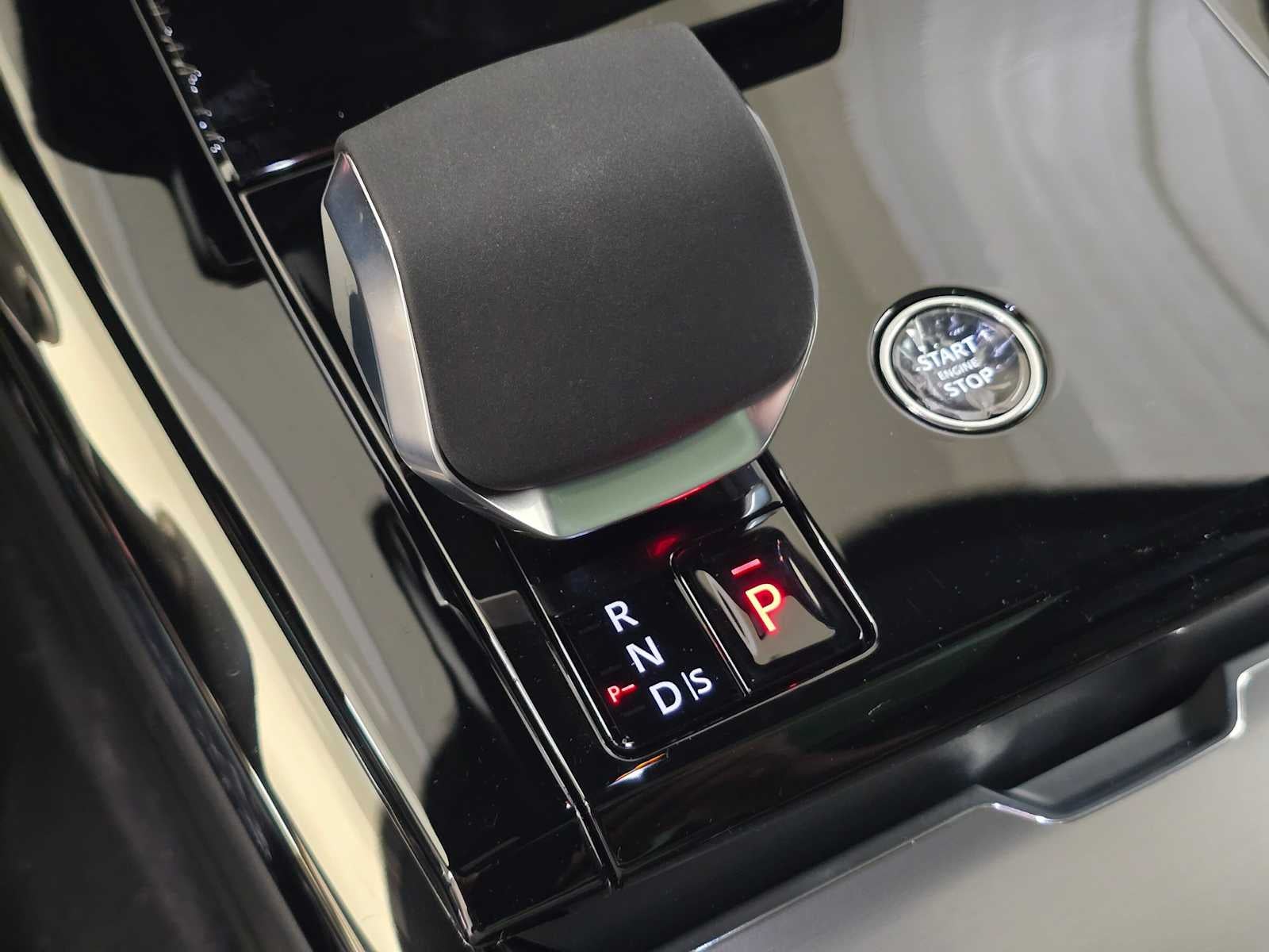 2026 Land Rover Range Rover Sport Dynamic SE