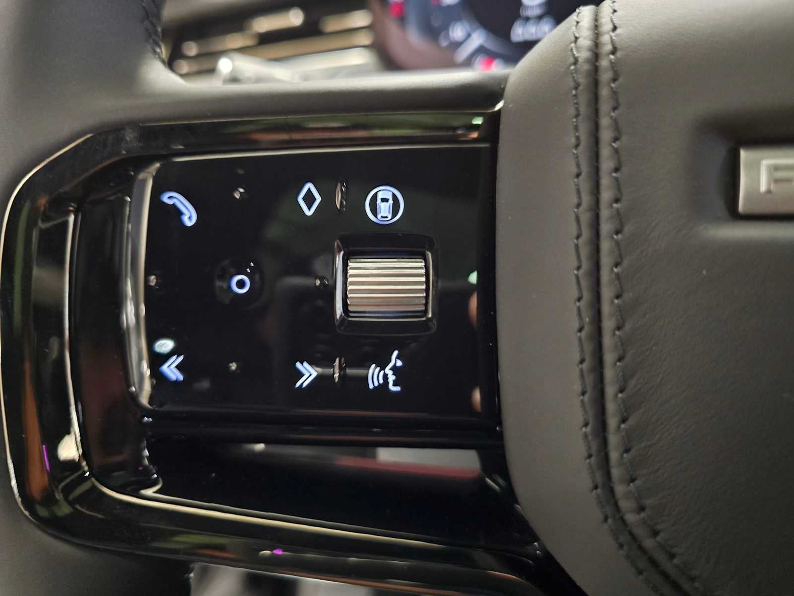 2026 Land Rover Range Rover Sport Dynamic SE