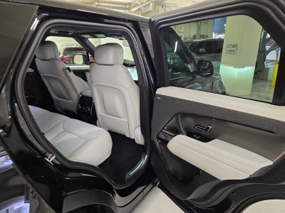 2026 Land Rover Range Rover Sport SE