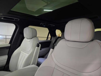 2026 Land Rover Range Rover Sport SE