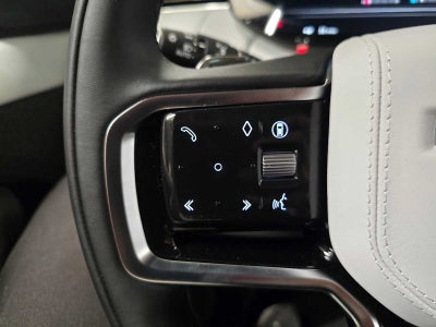 2026 Land Rover Range Rover Sport SE