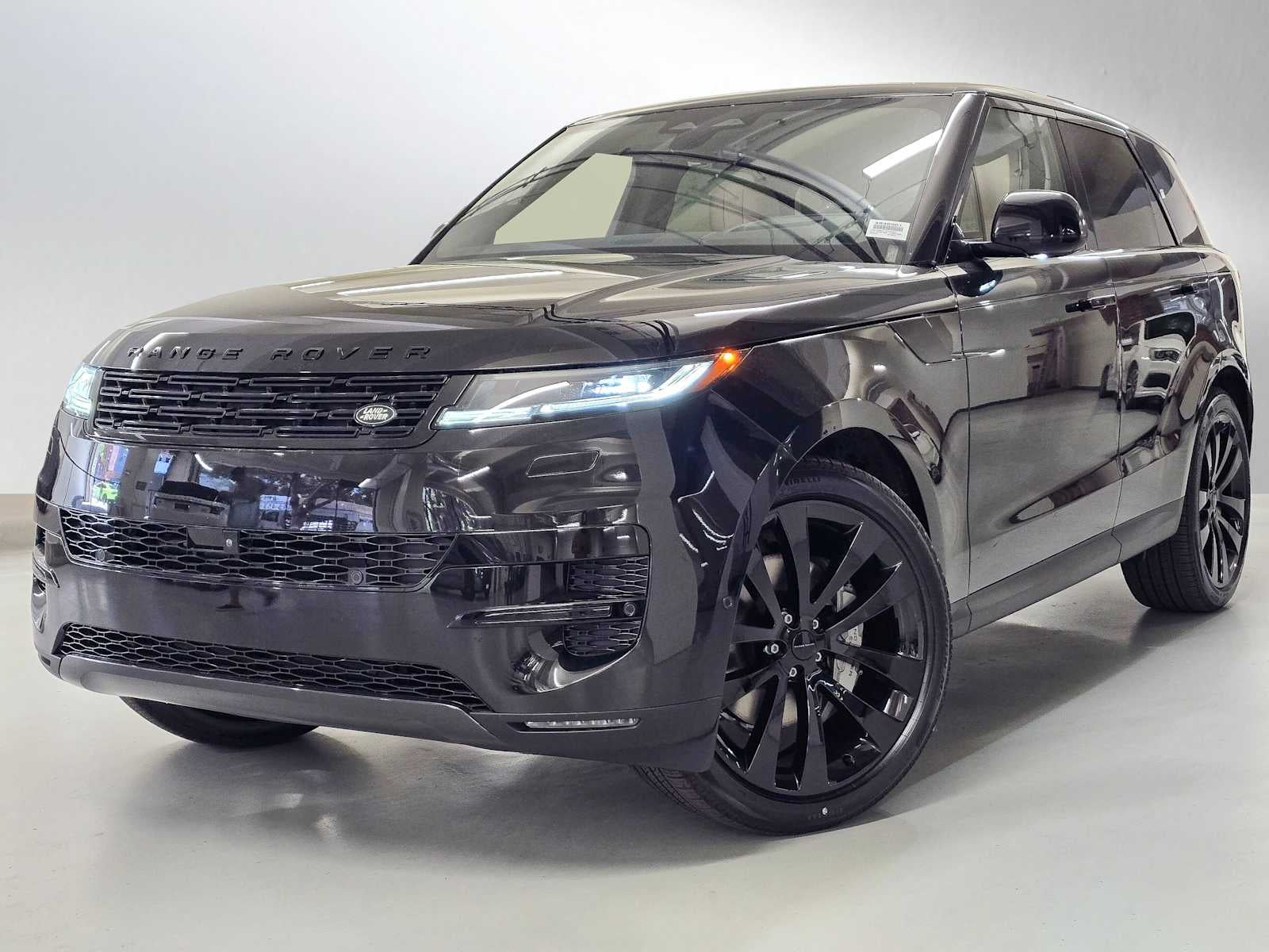 2026 Land Rover Range Rover Sport SE
