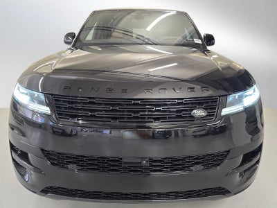 2026 Land Rover Range Rover Sport SE