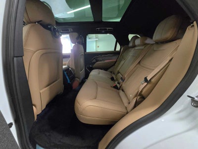 2026 Land Rover Range Rover Sport SE