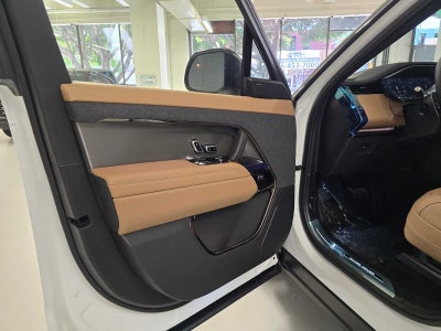 2026 Land Rover Range Rover Sport SE