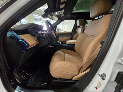 2026 Land Rover Range Rover Sport SE