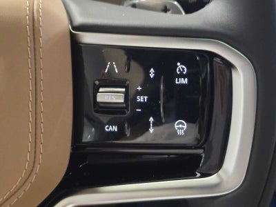 2026 Land Rover Range Rover Sport SE