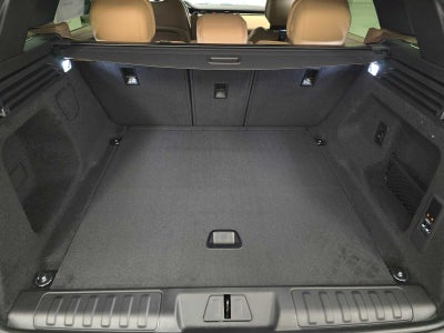 2026 Land Rover Range Rover Sport SE