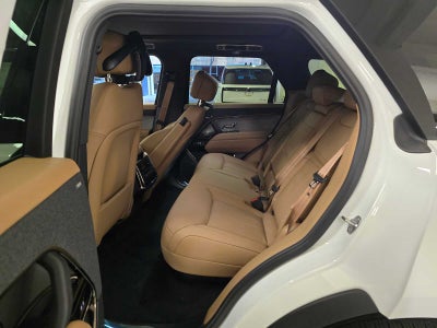 2026 Land Rover Range Rover Sport SE