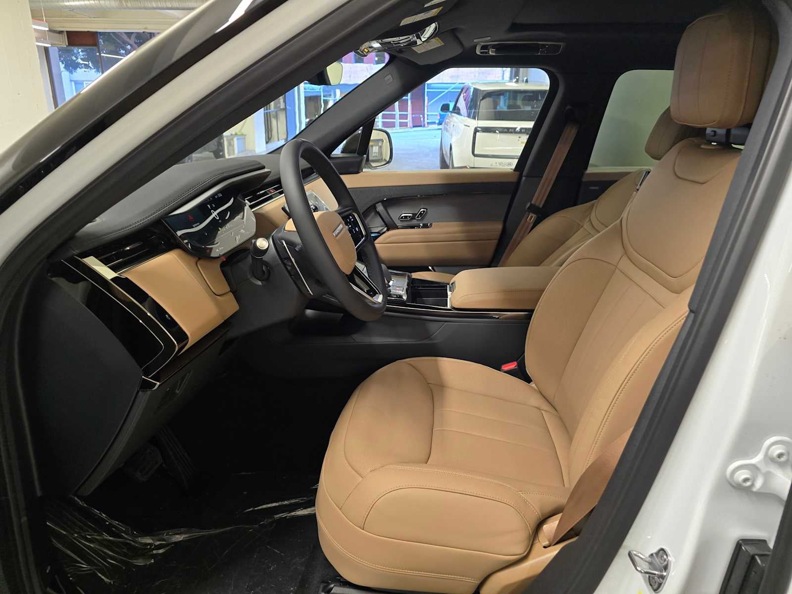 2026 Land Rover Range Rover Sport SE