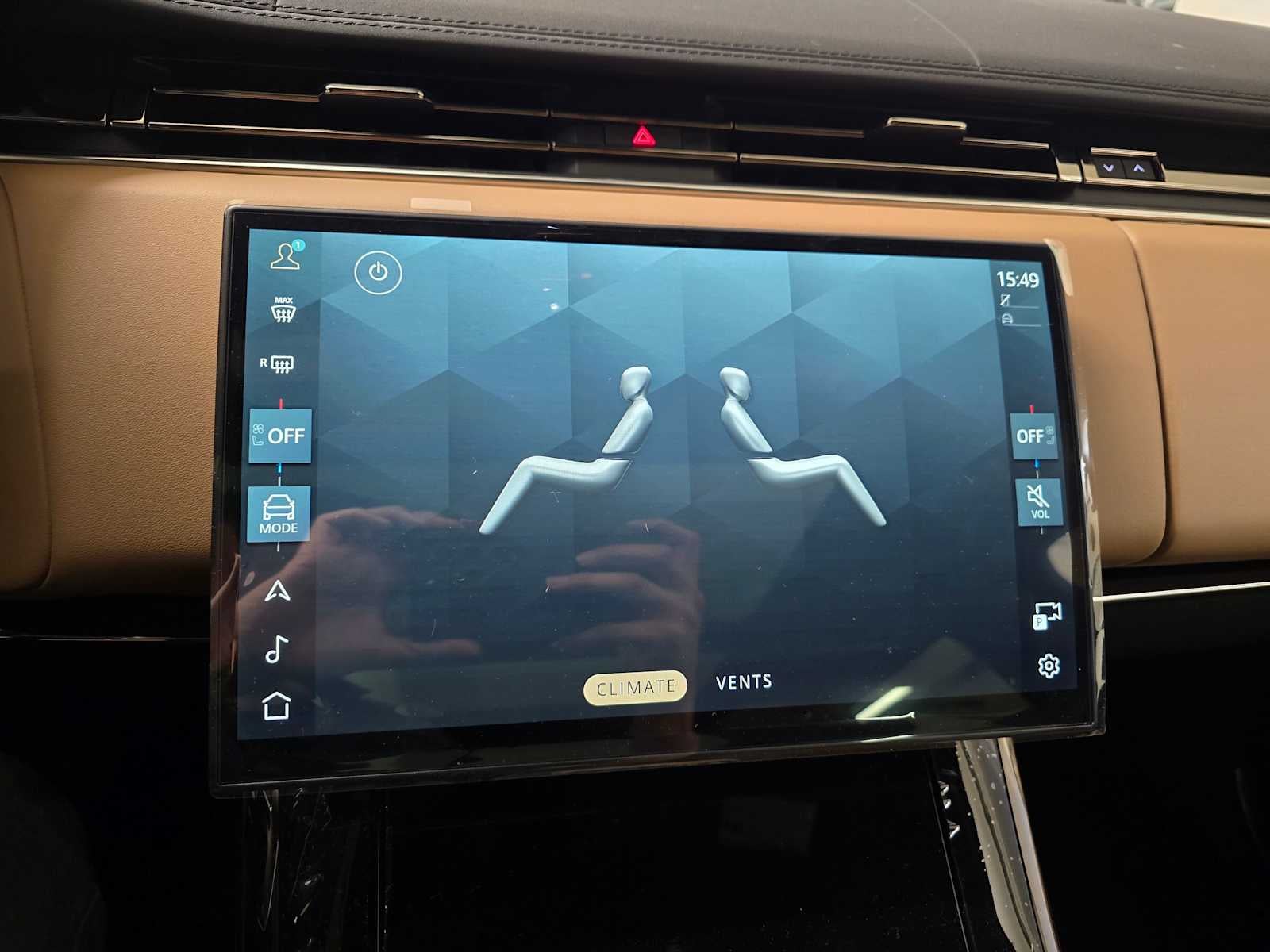 2026 Land Rover Range Rover Sport SE