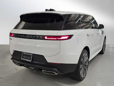 2026 Land Rover Range Rover Sport SE