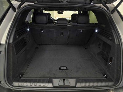 2026 Land Rover Range Rover Sport SE