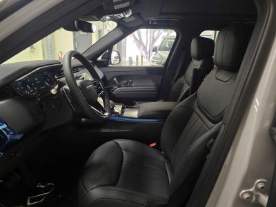2026 Land Rover Range Rover Sport SE