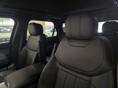 2026 Land Rover Range Rover Sport SE