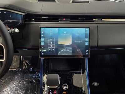 2026 Land Rover Range Rover Sport SE