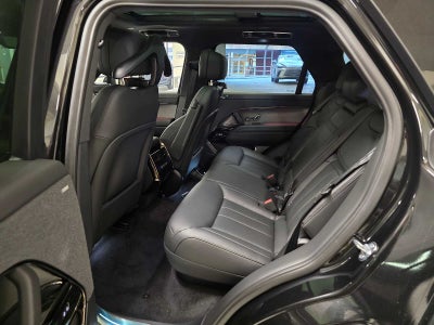 2026 Land Rover Range Rover Sport SE